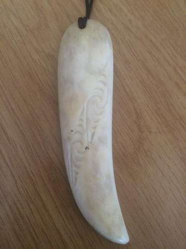 Maori New Zealand Bone Engraved engraved Pendant