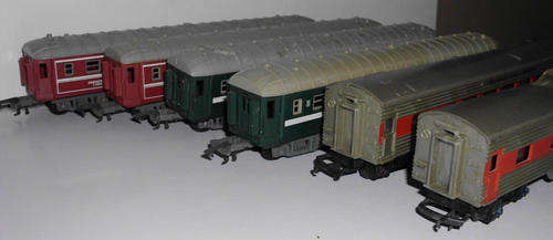 JOB LOT 6 COACHES TRI-ANG / JOUEF HO