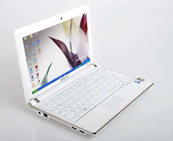 New Samsung NC10 Netbook 1.6Ghz, 160GB HDD, 1GB Ram
