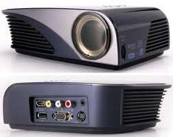 LG HS200G Micro Portable LED Projector-200 ANSI Lumems; SVGA(800x600) 2000:1 Contrast HS200G