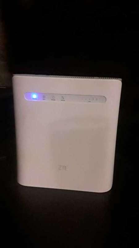 ZTE MF 286F Wireless Router CAT6