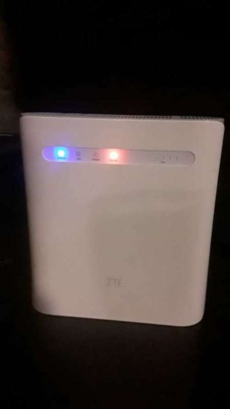 ZTE MF 286F Wireless Router CAT6
