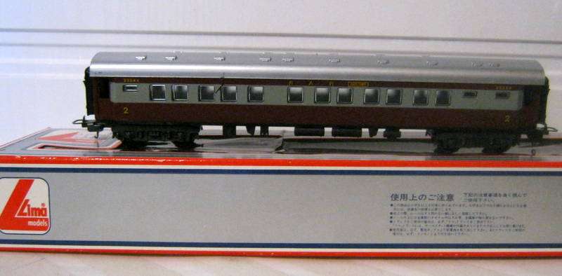 No 2 Lima - Trans Karoo 2nd Class Coach - HO