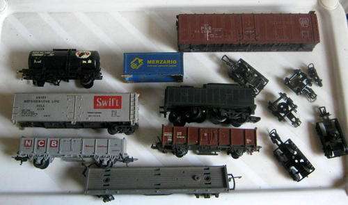 JOB LOT - TRUCK SCRAPYARD - HO