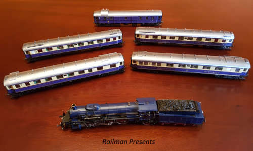 Rare Lilliput Loco V1001 & 5 x Rheingold Coaches