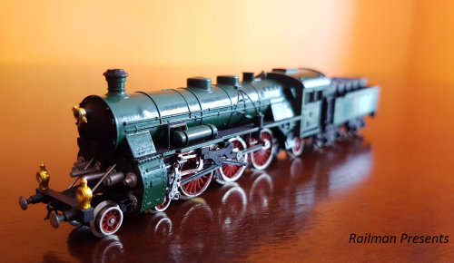 Arnold 2530 (4-6-2) 3610 K Bay STS B Green Steam Loco + 4 x Coaches