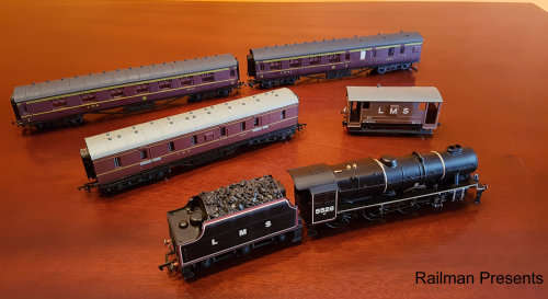 Bachmann Morcambe & Heysham (4-6-0) LMS Loco & Tender 1-76 plus 4 x Coaches (Job Lot)