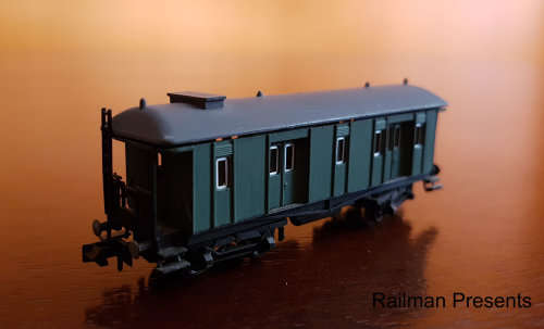 Arnold Old Timer European Coaches x 4 (Job Lot)