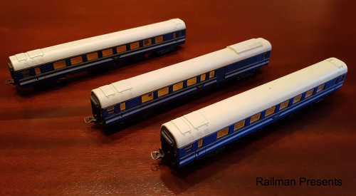 3 x Lima Blue Train Coaches - HO Scale (Job Lot)
