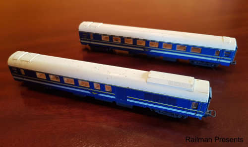 Lima Blue Train Coaches - HO Scale (Job Lot)