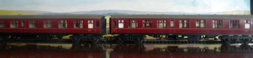 JOB LOT Triang Maroon Coaches