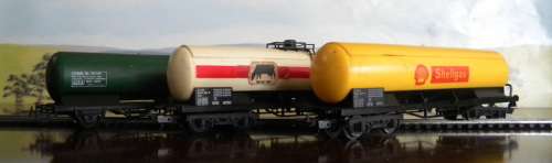 Railroom Clearout!!!!!.  Lima Tankers  x 3