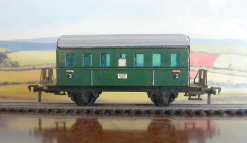 LAST AUCTION OF 2019!! -  Fleischmann - Old Timer Metal Coach