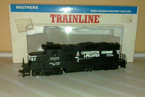QUICK AUCTION!!! Walthers Trainline - Northern Southern Diesell- H0/00