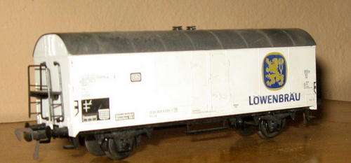 Fleischmann - Lowenbrau Beer Truck - HO/ OO