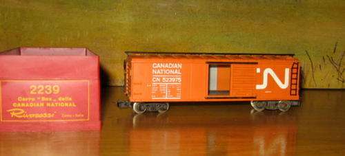 Rivarossi - Canadian National Box Van - HO/OO