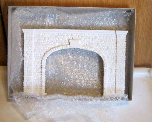 Plaster of Paris Bridge Portal  - HO