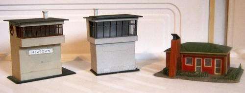 Job Lot - Signal Boxes x 2 and Trackside Office x 1- HO/OO