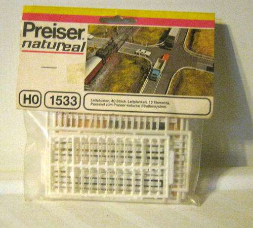 Preiser - Road Side Cross Barriers Market Kit no HO1533