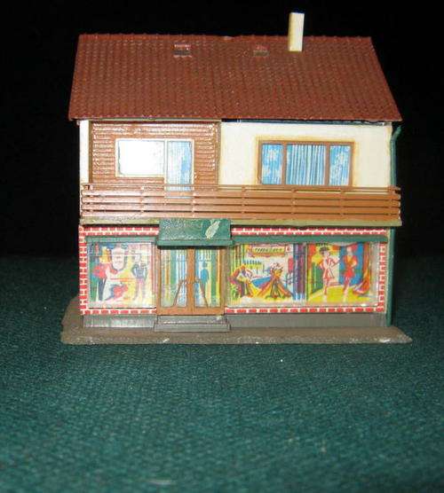 Quick Auction!!!! Kibri - Shop with Living Accomodation Above -  HO/OO