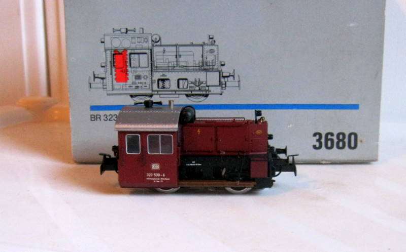 Quick Auction Clearance!!!!  Marklin #3680- KOF Diesel - HO