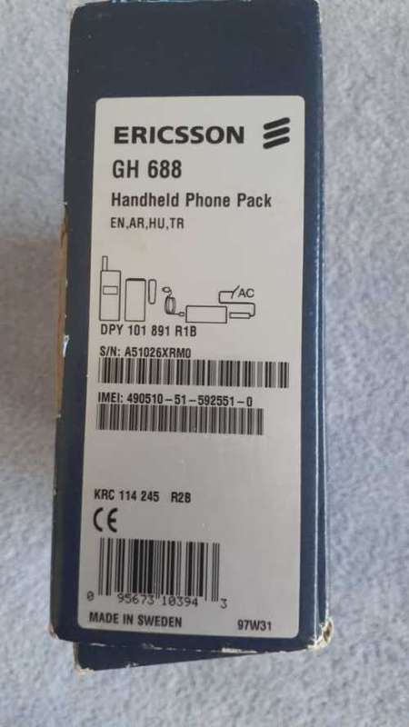 Ericsson gh688 Original GSM 1997 Single and Accessories Box Complete Bargain