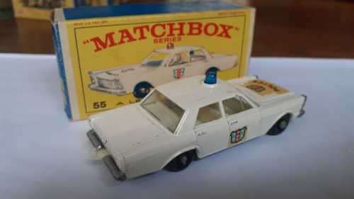 Rare Matchbox 55c 1  variation police car - Blue dome version reduced