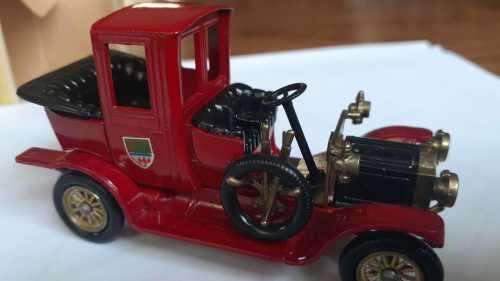 4 x Matchbox Models of Yesteryear first editions Inc, rare model variation