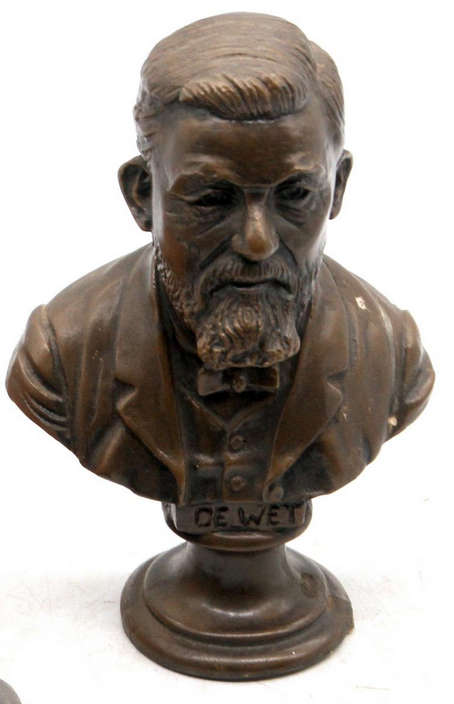 ANGLO BOER WAR: GENERAL DE WET BUST, BY P. MINNAAR (1980)
