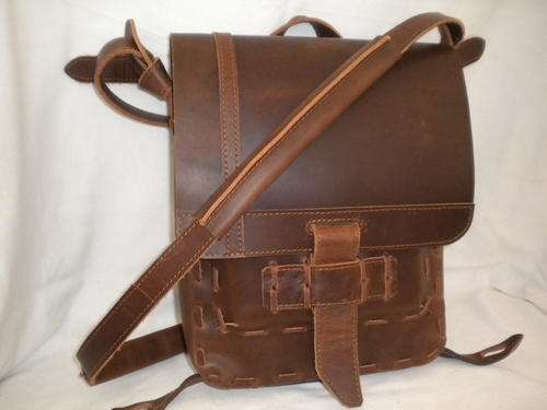 LEATHER SHOULDER BAG/BACKPACK (Apple ipad and Samsung Tablet) DARK VINTAGE !!!