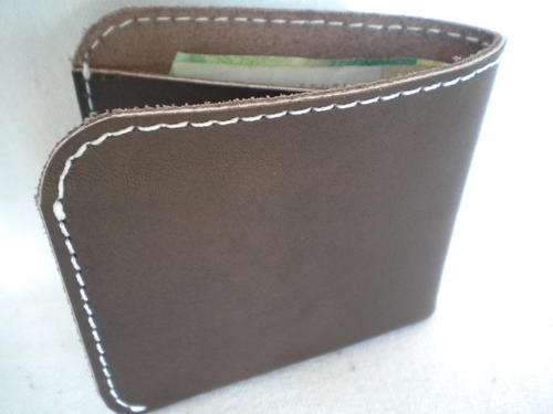 Travel Light Wallet, CHOCOLATE BROWN Leather!