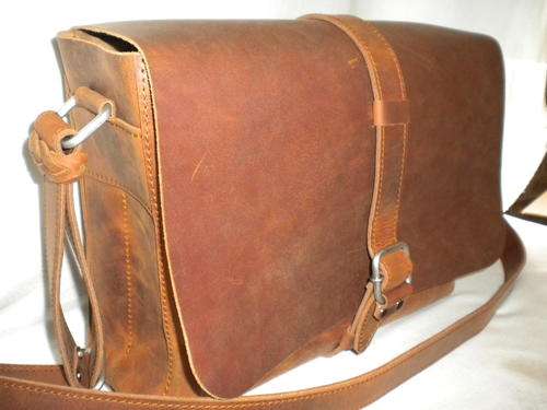 Briefcase, WILD DOG, MEDIUM, with DIVIDER(macbook pro 13inch) DARK VINTAGE Leather!