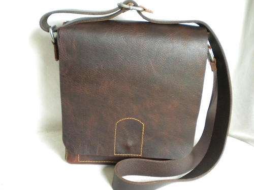 LEATHER SHOULDER BAG small, (iPad mini) magnetic closure, DARK VINTAGE Leather!!
