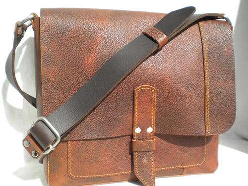 Briefcase A5, Secure Magnetic Closure, ANTIQUE BROWN Leather!!