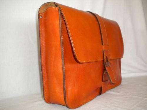 compact briefcase chestnut