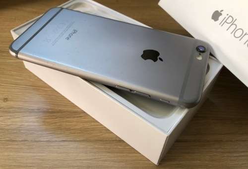 Apple iPhone 6 16GB Space Grey with original box and accessories
