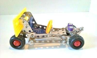 RACING CAR (MECCANO REPLICA)
