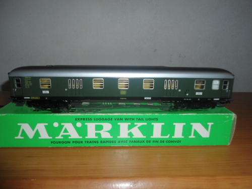 Marklin H0 Express luggage van with tail lights