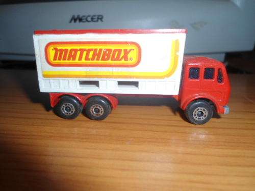 Matchbox 75 series container truck