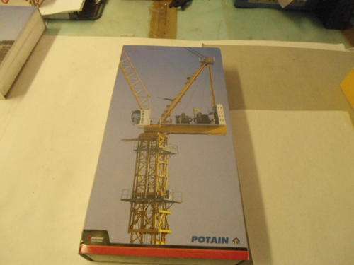 Manitowac H0 Die-cast Tower Crane