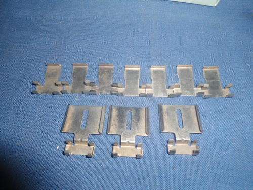 MARKLIN CATENARY POLE CLAMPS FOR BRIDGES