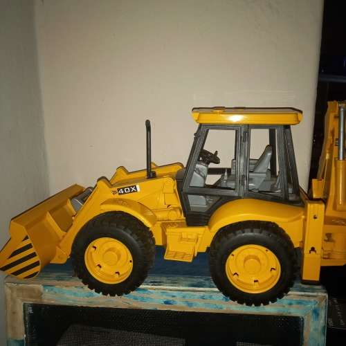 Bruder Toys JCB 4.0 X TLB
