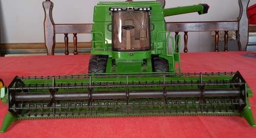 Bruder Toys John Deere Combine harvester