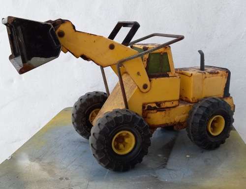 Mighty Tonka front end loader