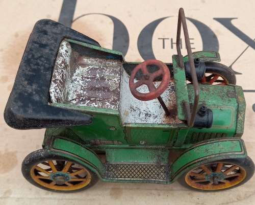 Vintage Modern Toys tin plate car