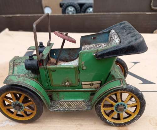Vintage Modern Toys tin plate car