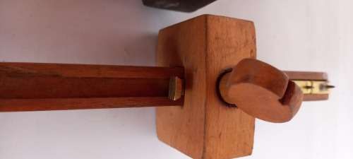Vintage wood markers X 3