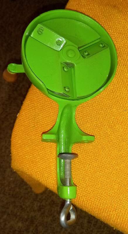 Spong no.633 bean slicer