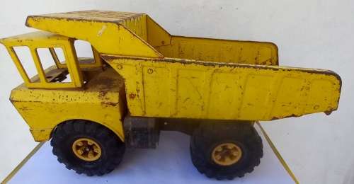 MIGHTY TONKA TOYS DUMPTRUCK