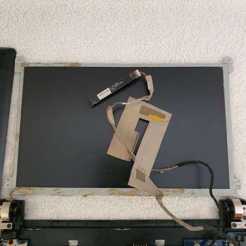 Samsung NP-NC10 Mini PC For Parts or to Rebuild | Intel Atom | 1GB DDR2 RAM | 100GB HDD (READ)